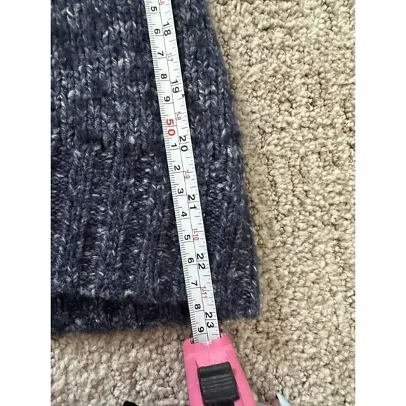 L.L.Bean Women’s Navy Blue Knit Sweater – Size Large - Picture 7 of 7